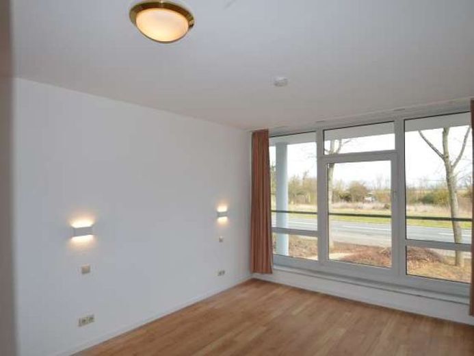 Öğrenciler veya çalışanlar - 1 odalı daire - otopark yeri dahil - otobüs karşıda - alışveriş köşede – Foto 1