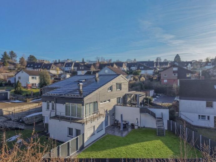 Viel Platz für die ganze Familie in Sulgen - großzügiges Haus mit Einliegerwohnung in TOP Lage! – Foto 1