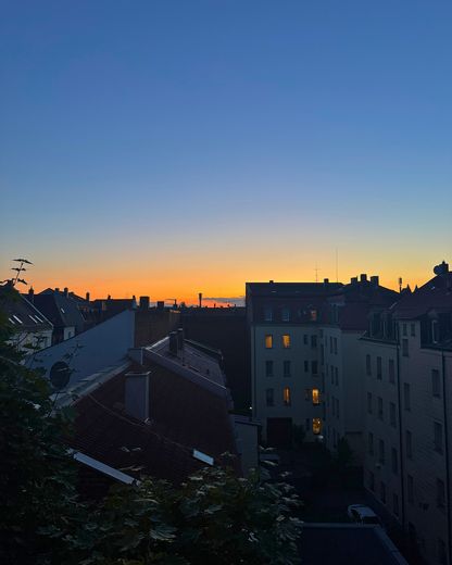 Stanza completamente arredata in appartamento d’epoca appena ristrutturato – posizione eccellente a Gostenhof – Ausblick Küche