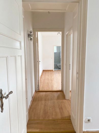 Frisch **renovierte** 4,5-Zimmer Wohnung, 2 Badezimmer, nähe der TU Brandenburg – Foto 8