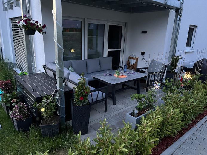 Bellissimo appartamento di 3,5 locali con giardino – Foto 1