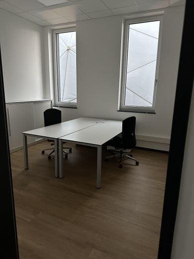 Büro 3