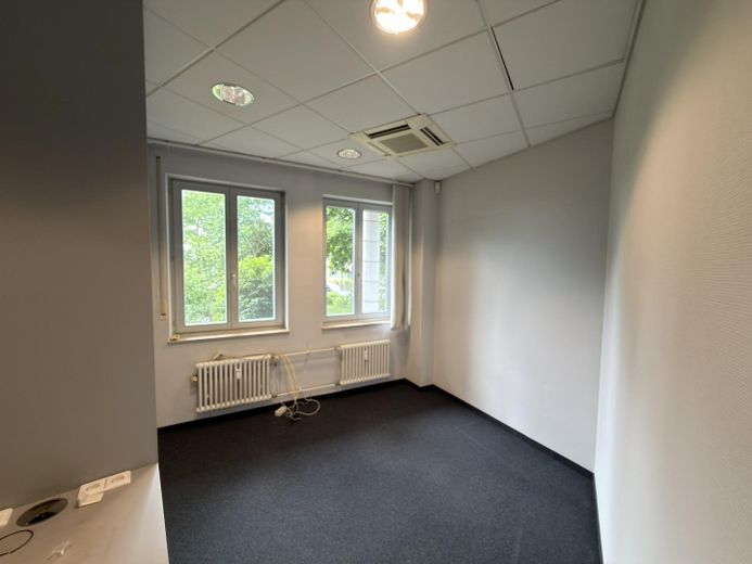 Büro 2