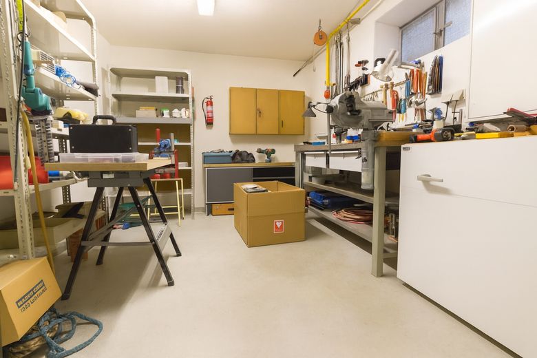 Gerätekeller / Hausanschluss