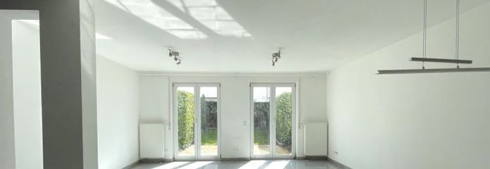 Schönes Reihenmittelhaus in Ostfildern-Scharnhausen zu vermieten, mit eigener Doppel-Garage!