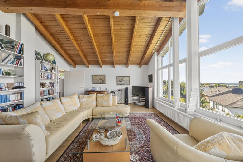 Architektenhaus mit traumhaftem Ausblick über Northeim und das Leinetal zu verkaufen – फोटो 14