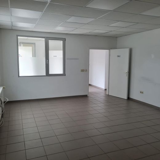 Werkstatt-Lager-Büro -provisionsfrei – Büro