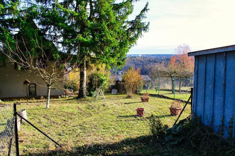 Ruheoase mit Weitblick - Ihr Projekt im Grünen – Garage vorhanden