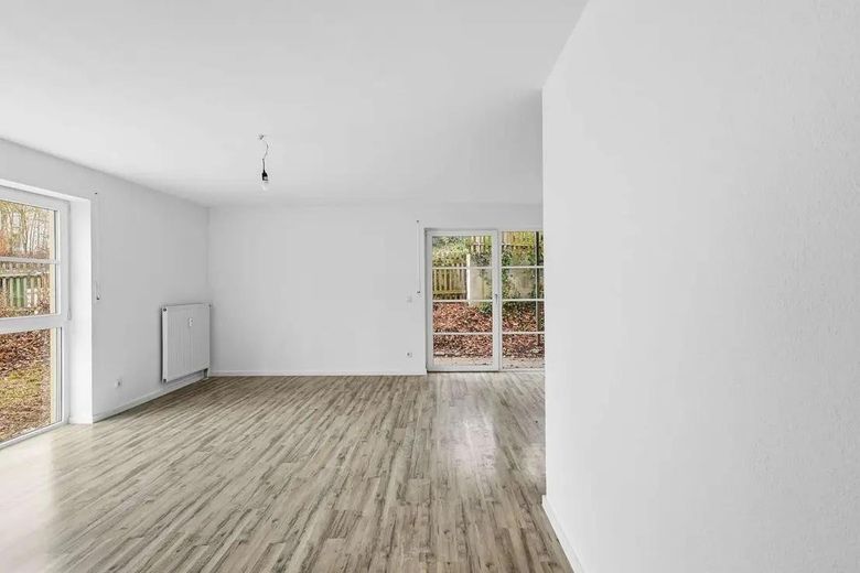 Appartamento di 2 locali appena ristrutturato con terrazza in posizione top al Galgenberg – Wohnbereich