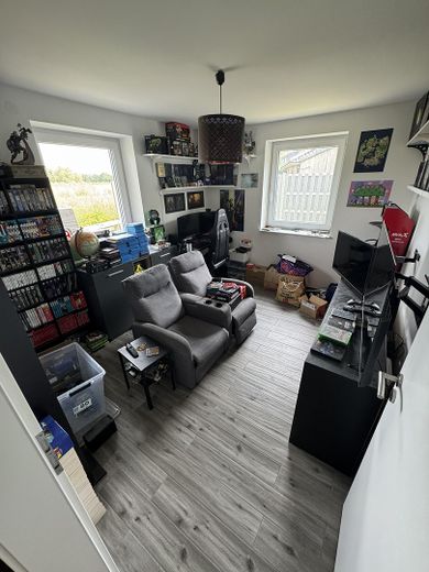 Modernes Einfamilienhaus mit hochwertiger Ausstattung und Smart-Home-System in Groß Wesenberg – Zimmer 1 EG
