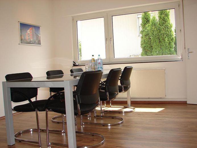 Bürofläche, 110qm, 4ZKDWC in Bonn Dottendorf (ggf. auch nur 66qm 2ZKDWCs) – Raum 2