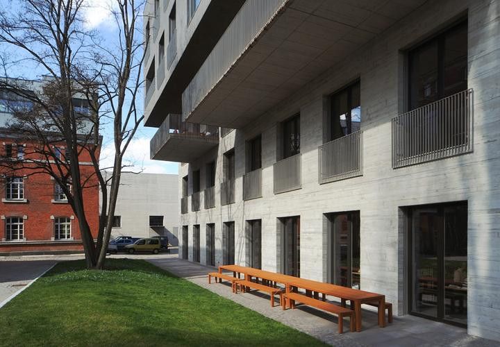 CoWorking 6 - 12 - 18 AP in Natural Cooling Office Mitte – Aussen (Wir sind im 1.OG)