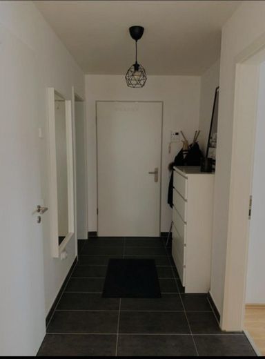 Anlageobjekt, vermietete gut gelegene Erdgeschosswohnung – Flur