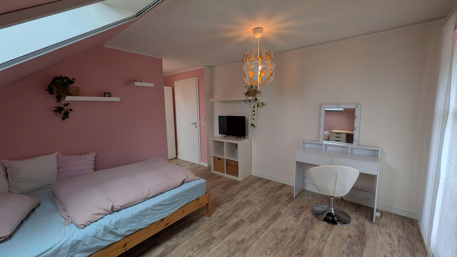 Baubiologischer, moderner Wohntraum in Top-Lage  · Chemnitz - Glösa-Draisdorf – Ansicht Schlafen 1 1