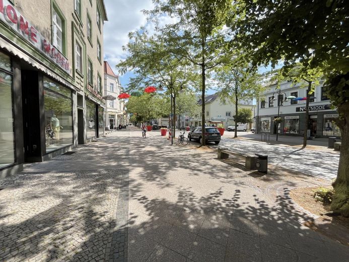 Straßenansicht