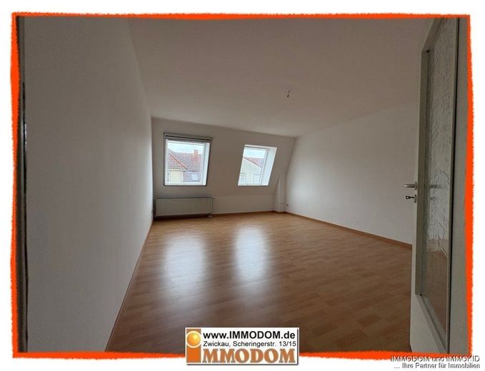 3-Zimmer-Wohnung mit Personenaufzug in Zwickau zu vermieten! – Innenansicht