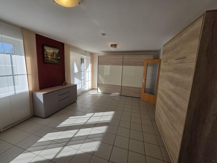 Gemütliche Pendlerwohnung voll möbliert / löffelfertig + Fußbodenheizung (TG-Wohnung) – Wohnbereich