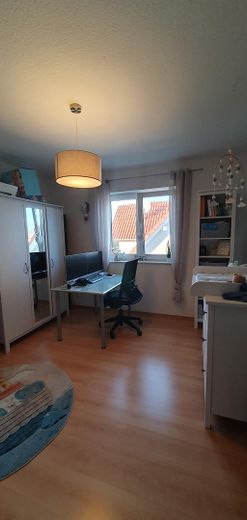 Kinderzimmer/Büro