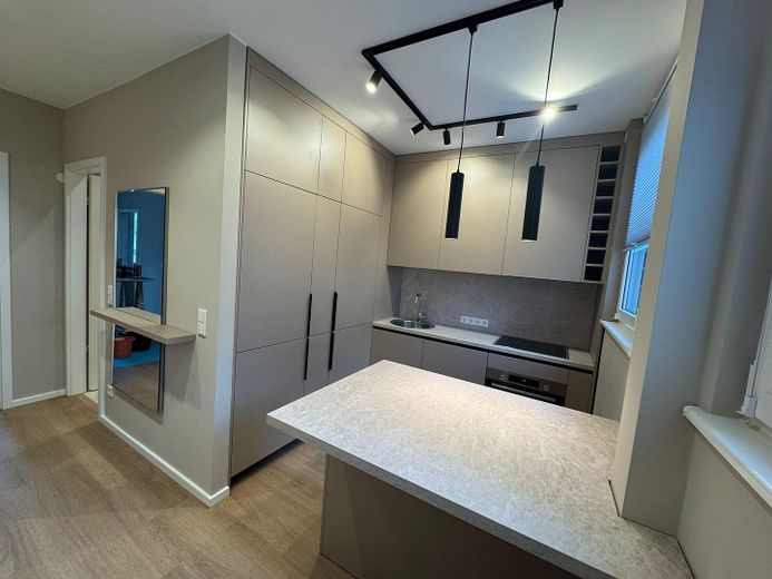 Küche mit Mittelinsel