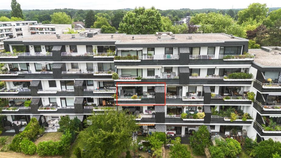 Blick auf Haus Rchtg Stadtwald