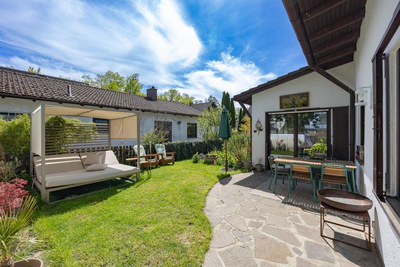 Nach Hause kommen in Puchheim – Terrasse