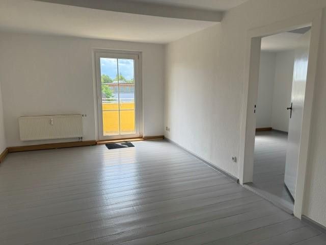 Attraktive Dachgeschosswohnung mit Ausblick – Foto 2