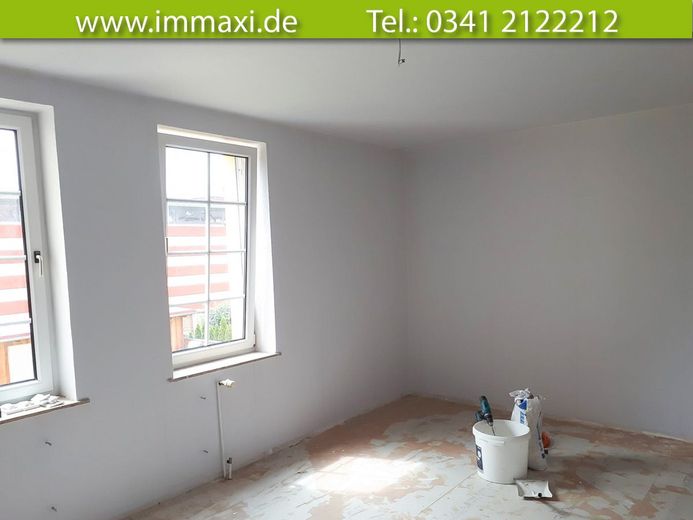 GEPFLEGTES MEHRFAMILIENHAUS MIT 3 WOHNUNGEN (VERMIETET) mit 4,99 % RENDITE – Sanierung-2020-1.OG-(4)