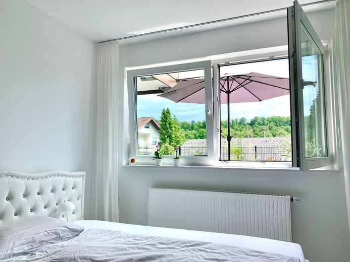 Premium-Wohnen im Grünen  2,5 Zimmer Terrassen Wohnung in Leonberg Ramtel – Schlafzimmer