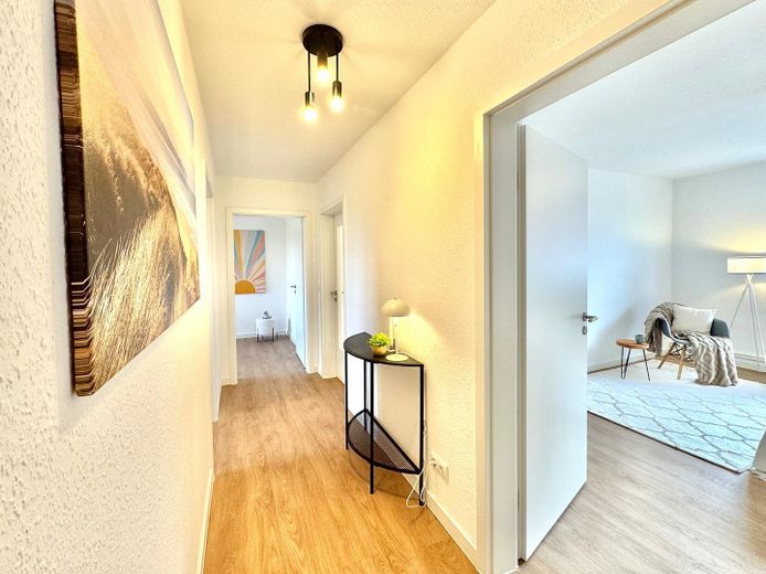 Sofort einziehen oder vermieten! Modernisierte 3-Zimmer-Wohnung in Waren - wohnen nahe der Müritz – Foto 9