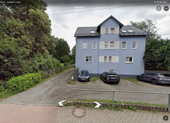 Casa saneada energéticamente con 2 apartamentos en planta baja con calefacción por suelo radiante en Mittelbach y no en Sonnenberg – Foto 3