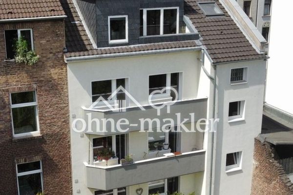 KÖLN-SÜDSTADT; LICHTDURCHFLUTETES 1 ZIMMER-APARTMENT