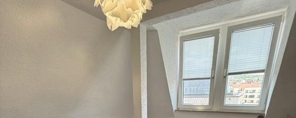 Charmante 2,5-kamerwoning op een centrale locatie in Stuttgart West – Wohnzimmer