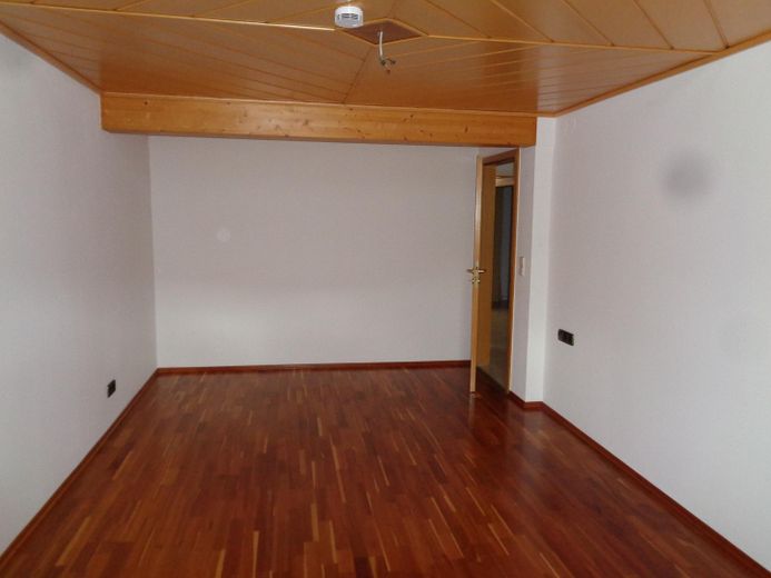 3,5-Zimmer-DG-Wohnung in Sulz-Bergfelden – Foto 1