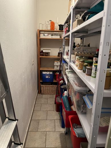 Speisekammer EG, Hausmitte