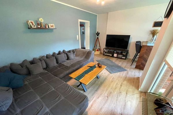 Attraktive Eigentumswohnung in Husum – Vermietet, gepflegt und mit Balkon