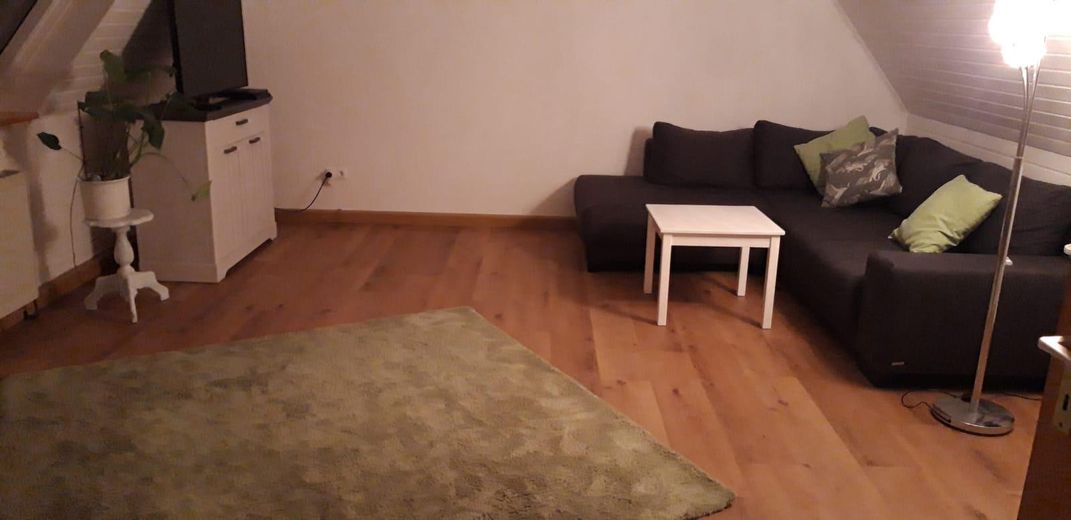Ухоженный дом с садом рядом с Визетом сдается в аренду – Wohnzimmer 1. OG