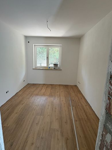 Erstbezug nach Kernsanierung - großzügige 4-Zimmer-Wohnung in Baiersdorf-Wellerstadt zu vermieten – Foto 5