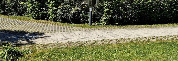 Gauting Residenza per anziani, appartamento con terrazza di 3 locali senza provvigione, a partire dai 65 anni o per investitori – Terrasse zum Innenhof