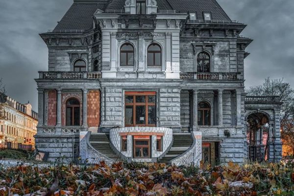 Villa Meyer – Historisches Gründerzeitjuwel mit exklusivem Wohn- & Gewerbepotenzial in Bestlage von Gera