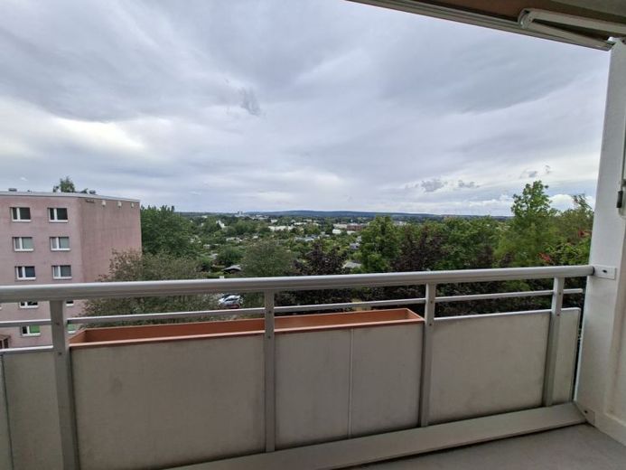 Appartamento di 3 locali appena ristrutturato con ascensore e vista panoramica – Foto 1