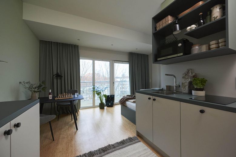 Schöne, vollmöblierte 1-Zimmer-Wohnung in Berlin-Oberschönweide zur Miete – Foto 7