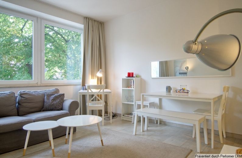 Appartement nouvellement meublé, moderne et confortable à proximité du METRO. Accès Internet et place de parking possibles. – 23b99d07564dde24f67747498bd05e06544de671.jpg