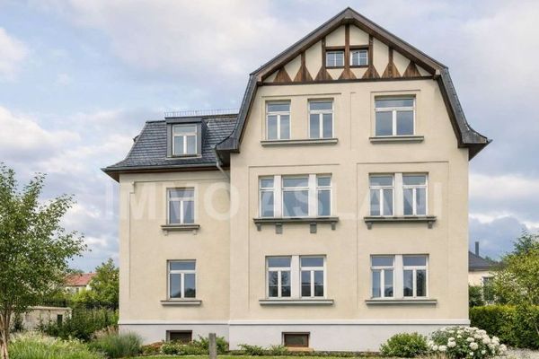Zwei Maisonettes, ein Projekt: Sanierungsobjekt mit ca. 192m² in Chemnitz-Wittgensdorf
