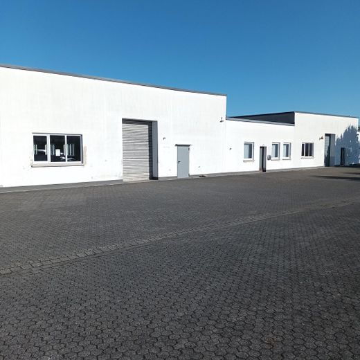 Gewerbehalle, Lagerhalle, Halle 760m² und Büro / Sozialräume 100m²  (O-H-S 34) – Ansicht 