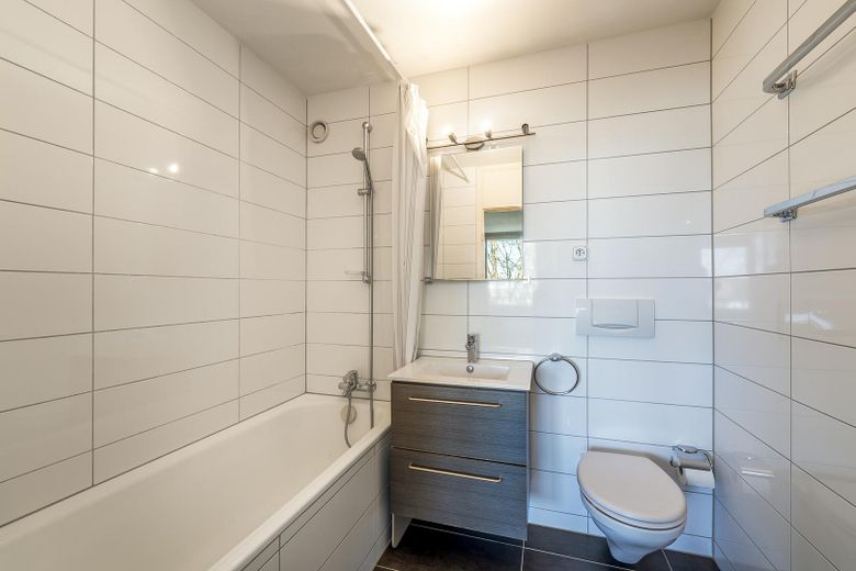 3,5 Zimmer ETW Bogenhausen-Cosimapark – Badezimmer