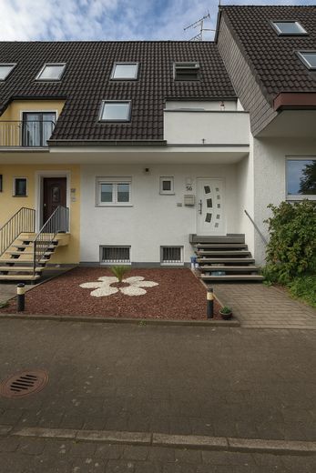 5Zimmer Reihenhaus in Offenbach Bieber – D00F08F1-FE20-4333-B4BE-DEA7D896A445