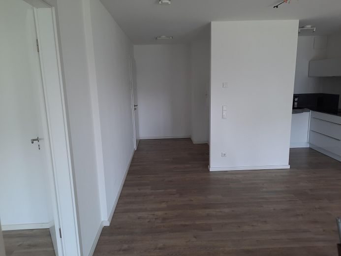 GV-Stadt, 3 Z/K/D/B/Abst., 79 m² mit Süd-Balkon, Aufzug, barrierefrei, Wärmepumpe, PV-Strom – Wohnen/Essen