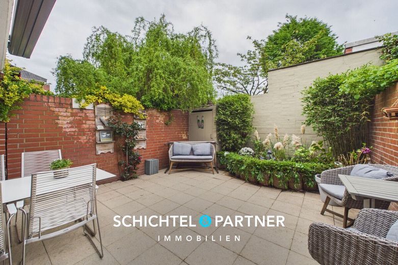 Oberneuland | Stilvolle Maisonette-Wohnung mit Schwimmbad und Sauna – S&amp;P | Terrasse