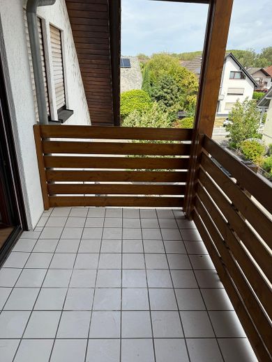 Luminoso piso de 2 habitaciones con encanto – Balkon_03