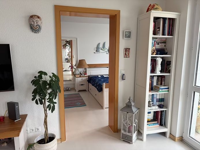 Sehr gepflegte Zwei-Zimmer-Wohnung mit Terrasse/Garten und übergroßen Garage ! – Foto 5